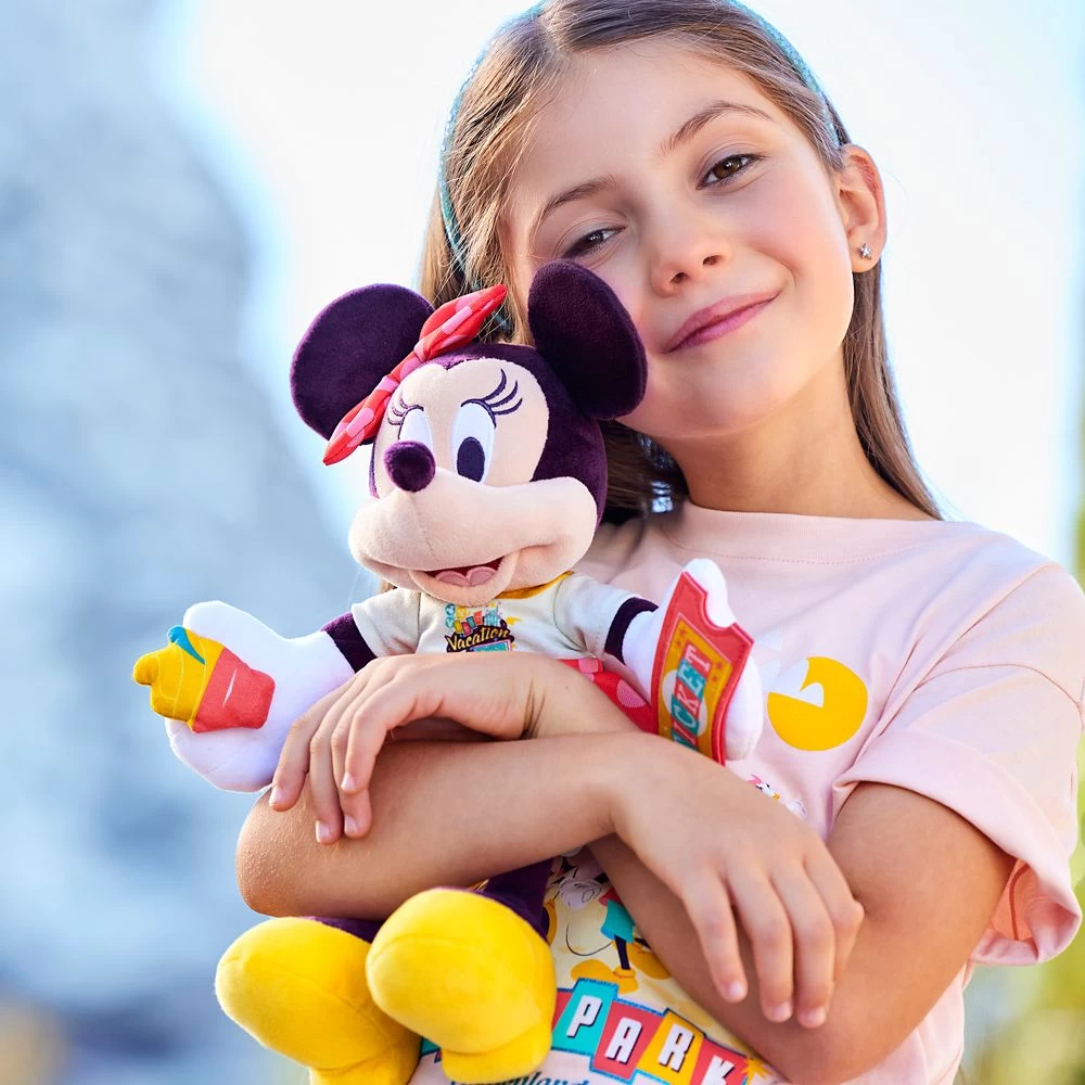 Disney Minnie Mouse Play In The Park Plush – Small 14'' 4 Disney Minnie Mouse Play In The Park Plush – Small 14'' - Image 2