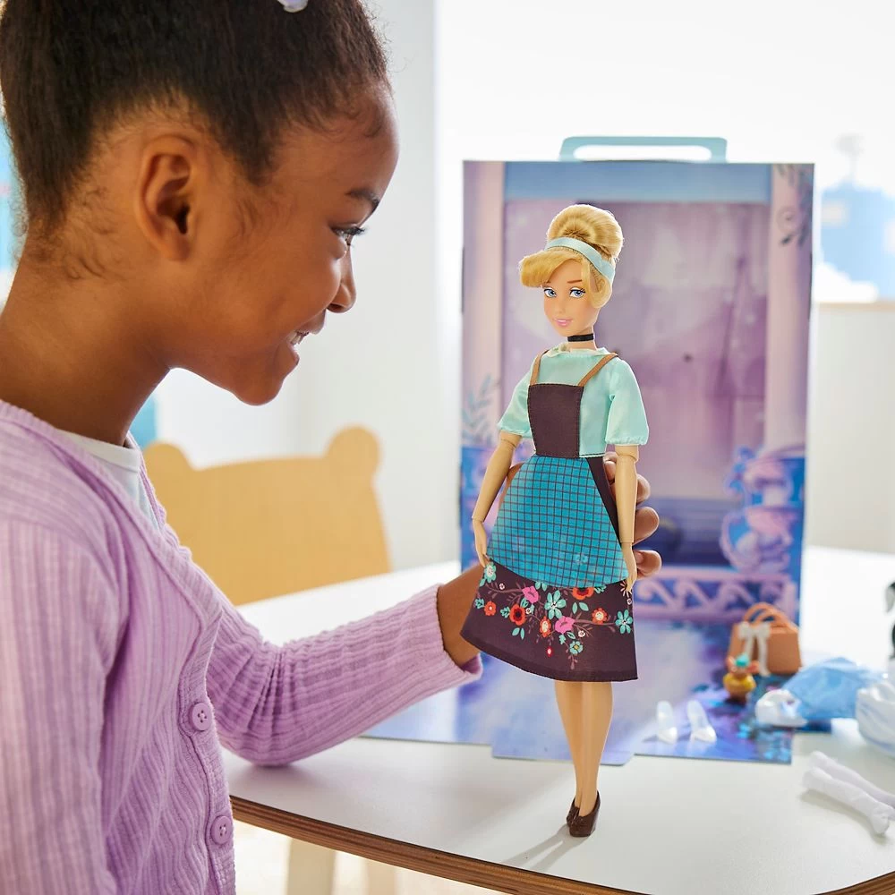 Cinderella Disney Story Doll – 11 1/2'' 5 Cinderella Disney Story Doll – 11 1/2'' - Image 3