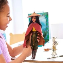 Raya Disney Story Doll – Raya And The Last Dragon – 11 1/2'' -Happy Toyland Shop 1610040902069 2
