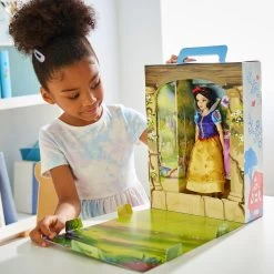 Snow White Disney Story Doll – 11'' -Happy Toyland Shop 1610040902071 4