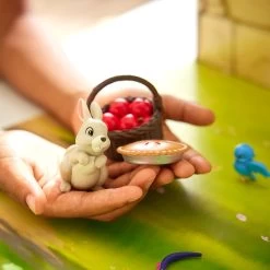 Snow White Disney Story Doll – 11'' -Happy Toyland Shop 1610040902071 6