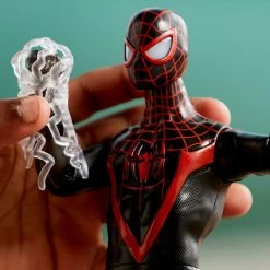 Disney Spider-Man 2099 And Miles Morales Talking Action Figure Set -Happy Toyland Shop 1713047624667 6