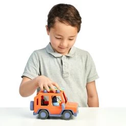 Disney Heeler 4WD Family Vehicle – Bluey 12 Disney Heeler 4WD Family Vehicle – Bluey -Happy Toyland Shop 1714107780188 1