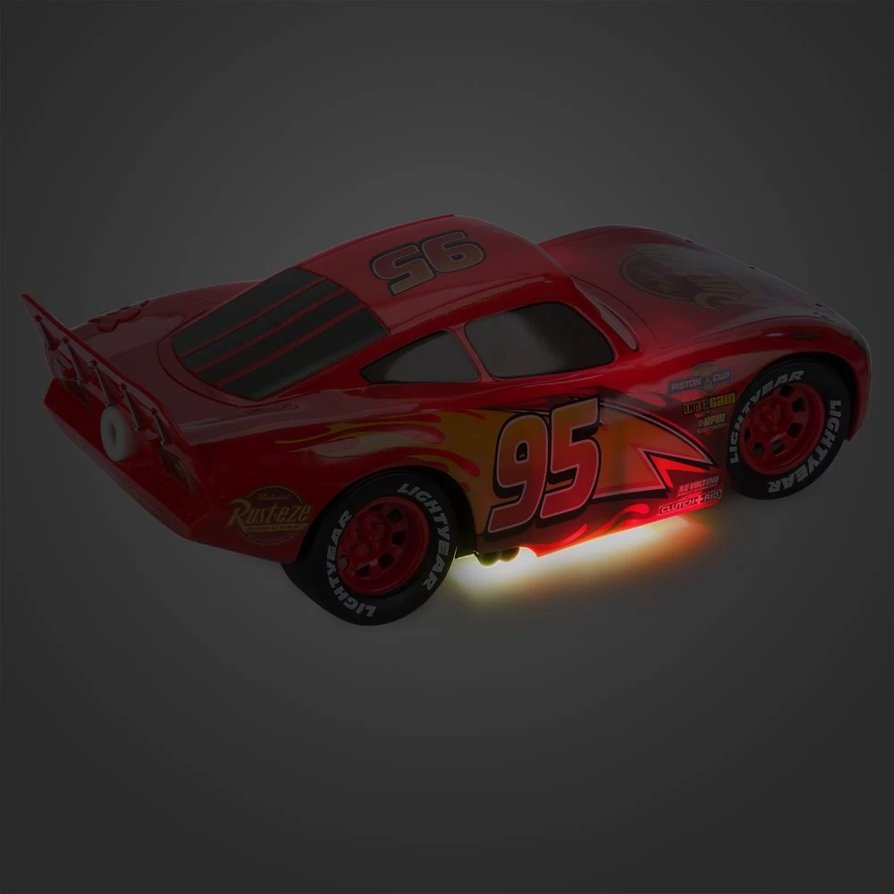 Disney Lightning McQueen Bubble RC Car – Cars 5 Disney Lightning McQueen Bubble RC Car – Cars - Image 4