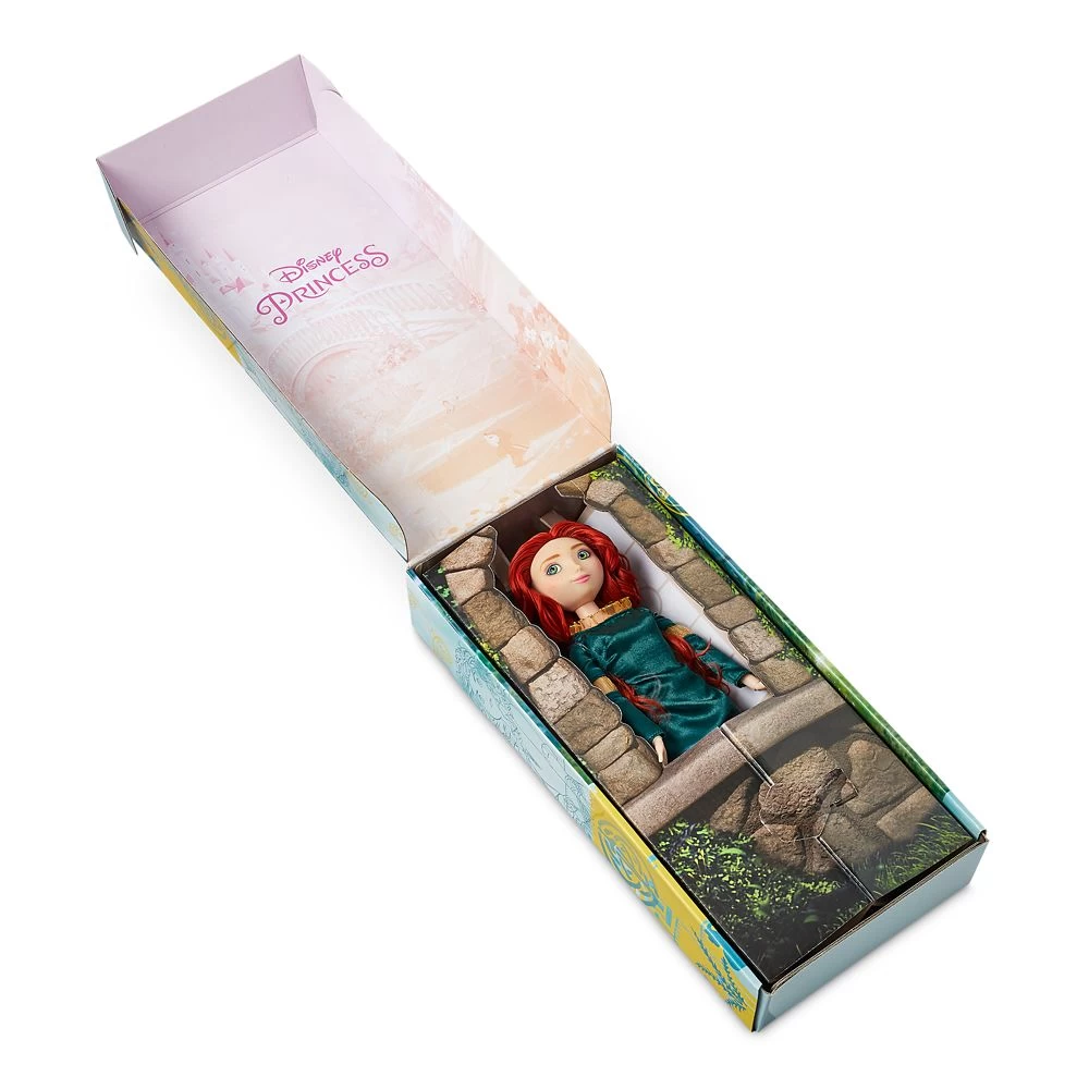 Disney Merida Classic Doll – Brave – 11 1/2'' 5 Disney Merida Classic Doll – Brave – 11 1/2'' - Image 3