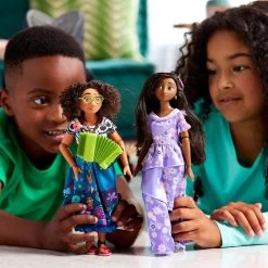 Disney Mirabel Singing Doll – Encanto -Happy Toyland Shop 6002059731814 6