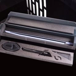 Disney Legacy LIGHTSABER Darksaber Set – Star Wars -Happy Toyland Shop 6106047624466 8